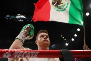 Canelo Álvarez y Chris Eubank Jr. en una posible pelea en Wembley Stadium