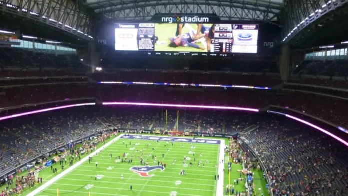 Vista panorámica del NRG Stadium en Houston, Texas, sede confirmada para la final de la Copa Oro 2025.