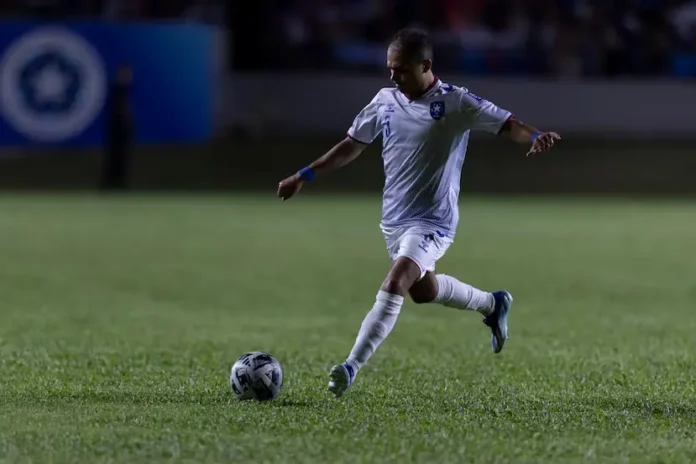 Selección de Puerto Rico enfrentando un desafío en la Liga de Naciones.